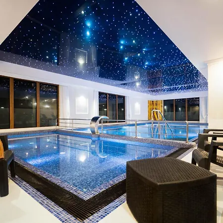 Amber Park & Olivina Park- Thai אתר נופש נישורזה