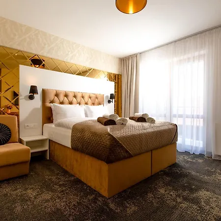 אתר נופש Amber Park & Olivina Park- Thai