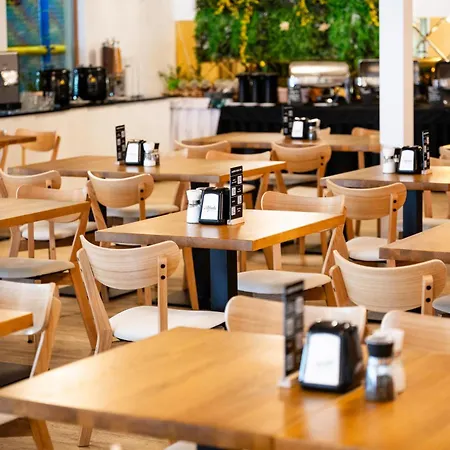 Amber Park & Olivina Park- Thai אתר נופש *